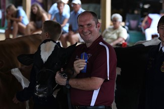 Sidney students, superintendent show at County Fair